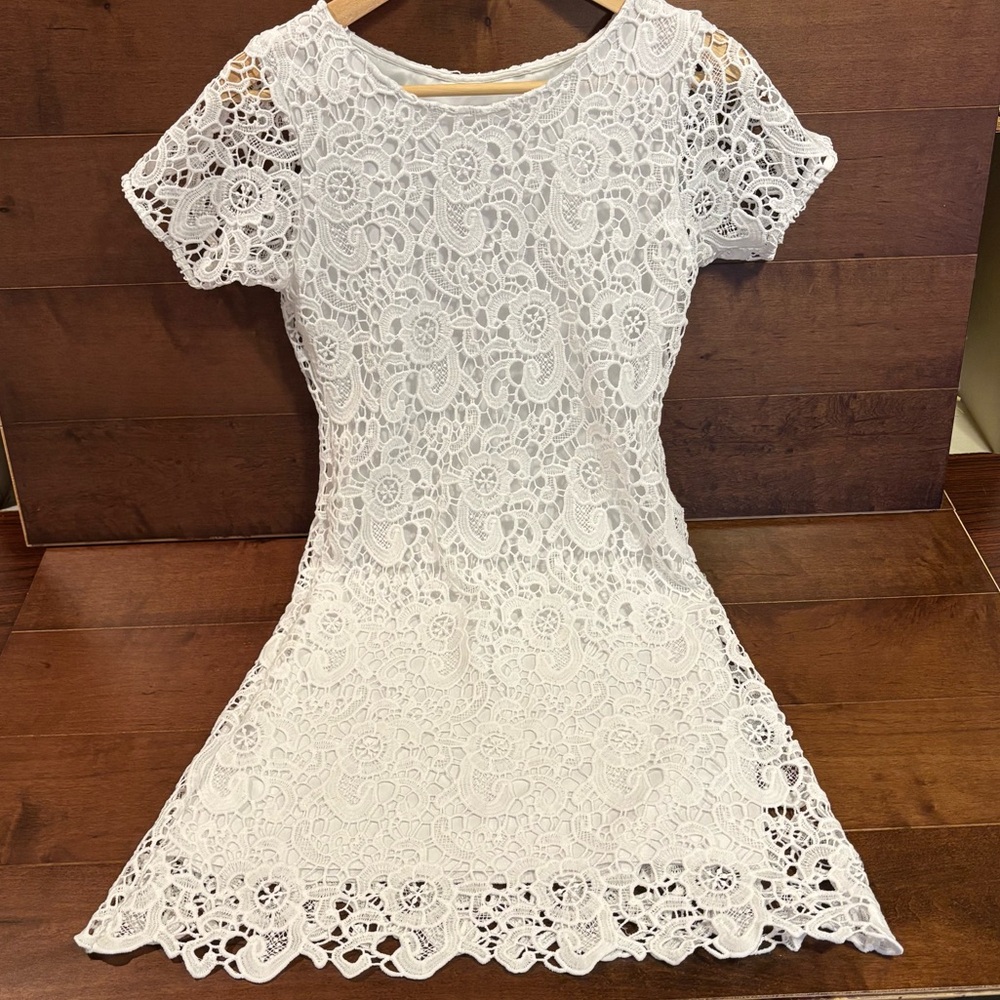 Blanc du Nil short lace dress